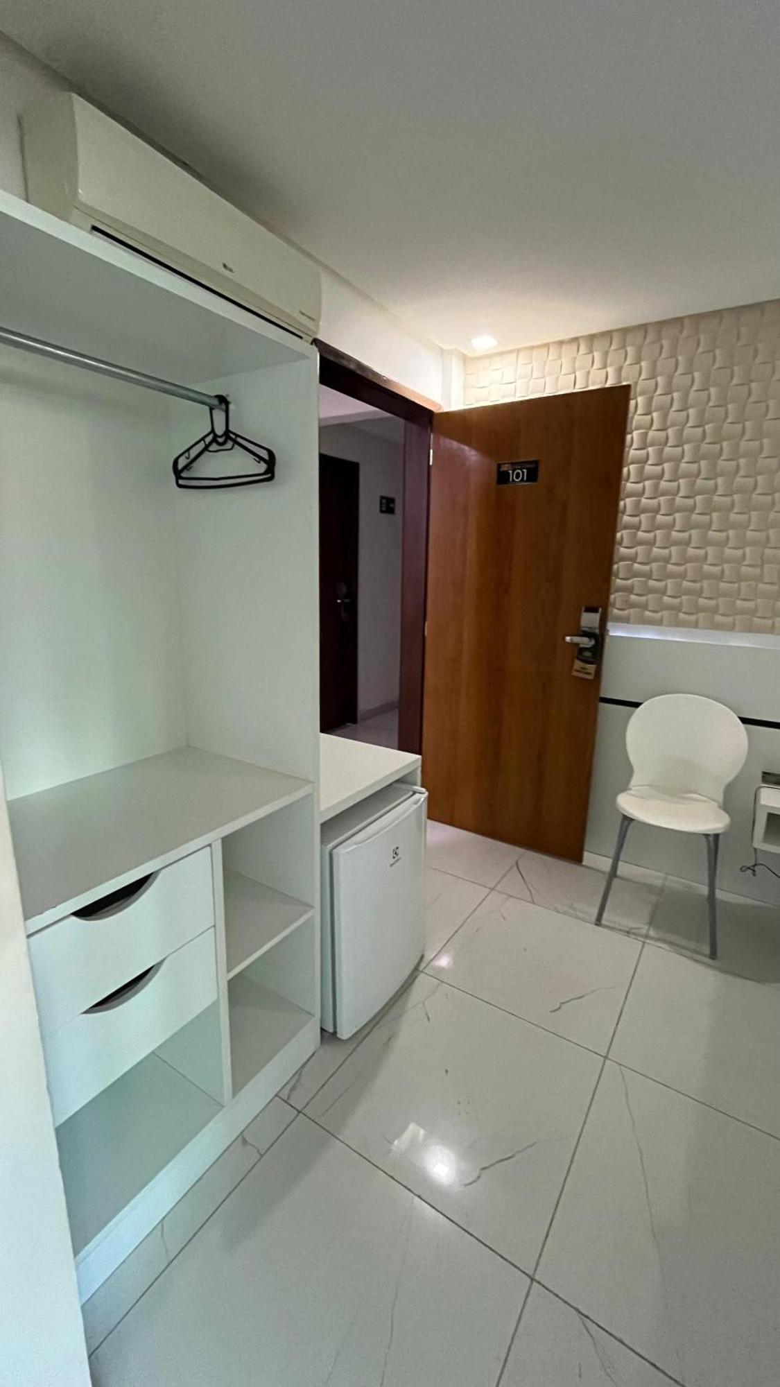 Goiana Palace Hotel - Facil Acesso A Fabrica Da Jeep Zewnętrze zdjęcie